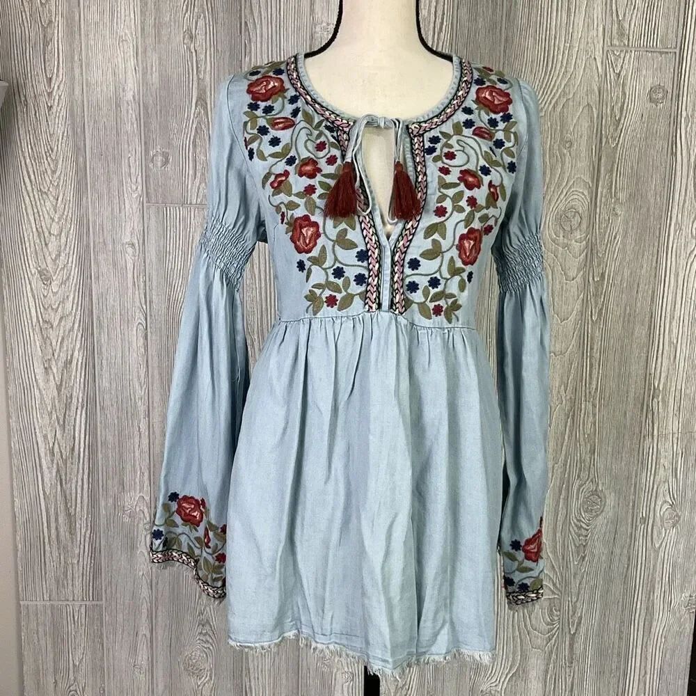 Miss Me Women's Small Blue BOHO Embroidered Tunic Mini Dress Long Sleeve